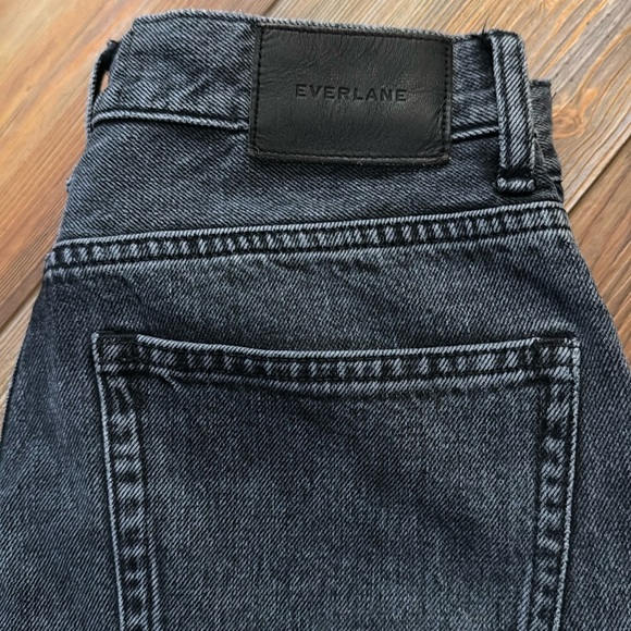 Everlane 90’s Cheeky Jean - Picture 3 of 6